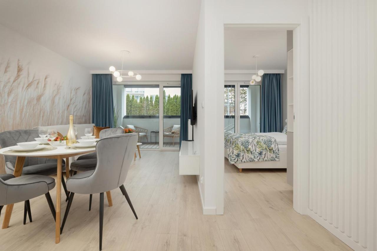 Seaside Apartamenty Baltycka 22 Kolobrzeg, Parking W Cenie Bagian luar foto
