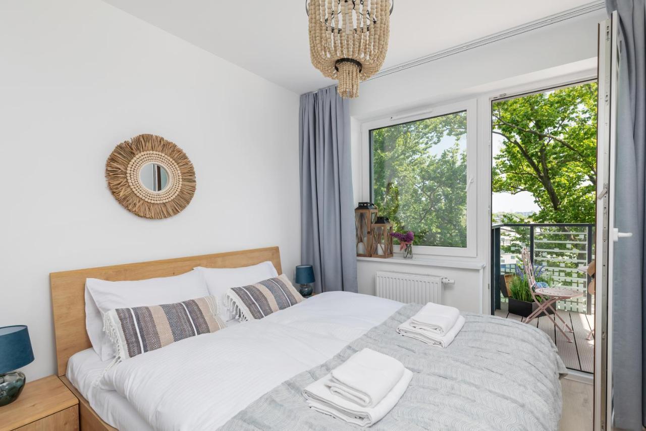 Seaside Apartamenty Baltycka 22 Kolobrzeg, Parking W Cenie Bagian luar foto