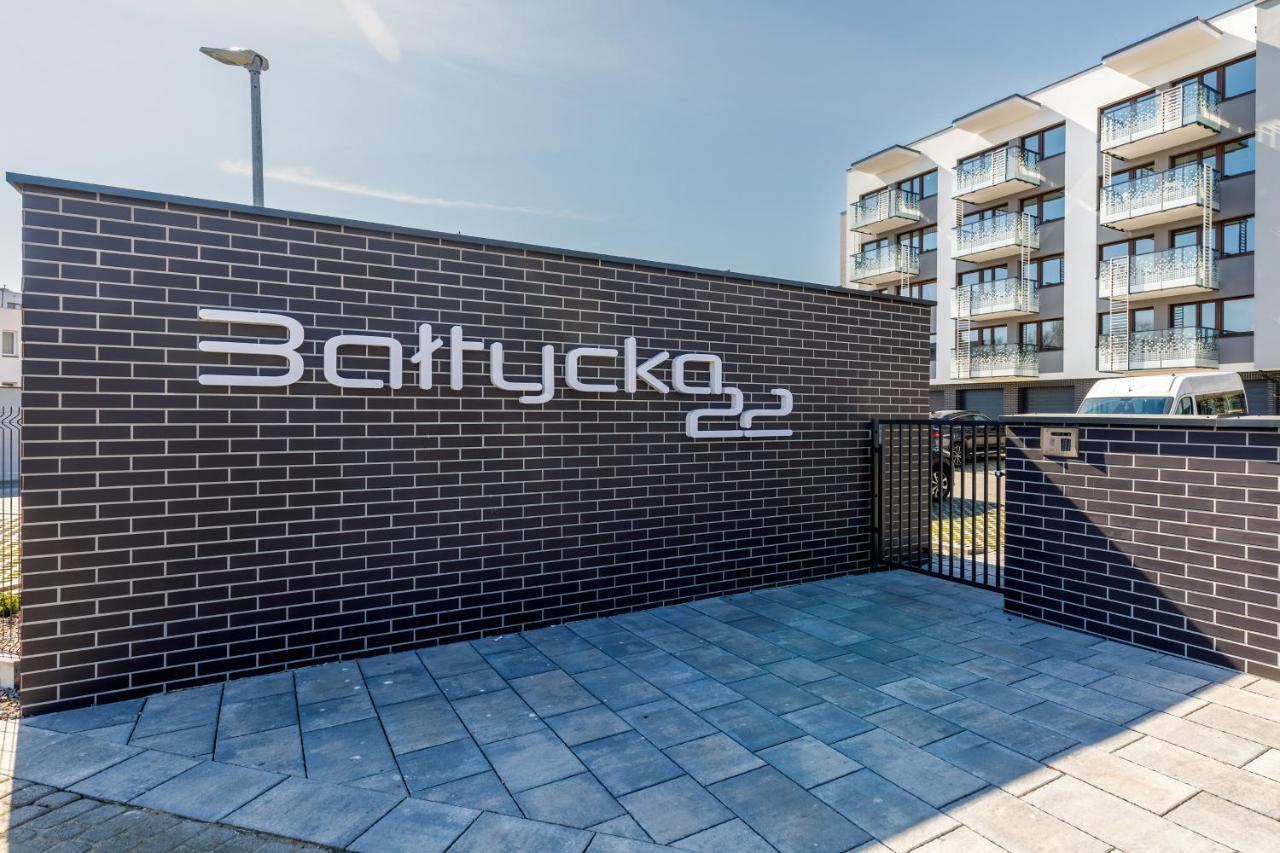 Seaside Apartamenty Baltycka 22 Kolobrzeg, Parking W Cenie Bagian luar foto