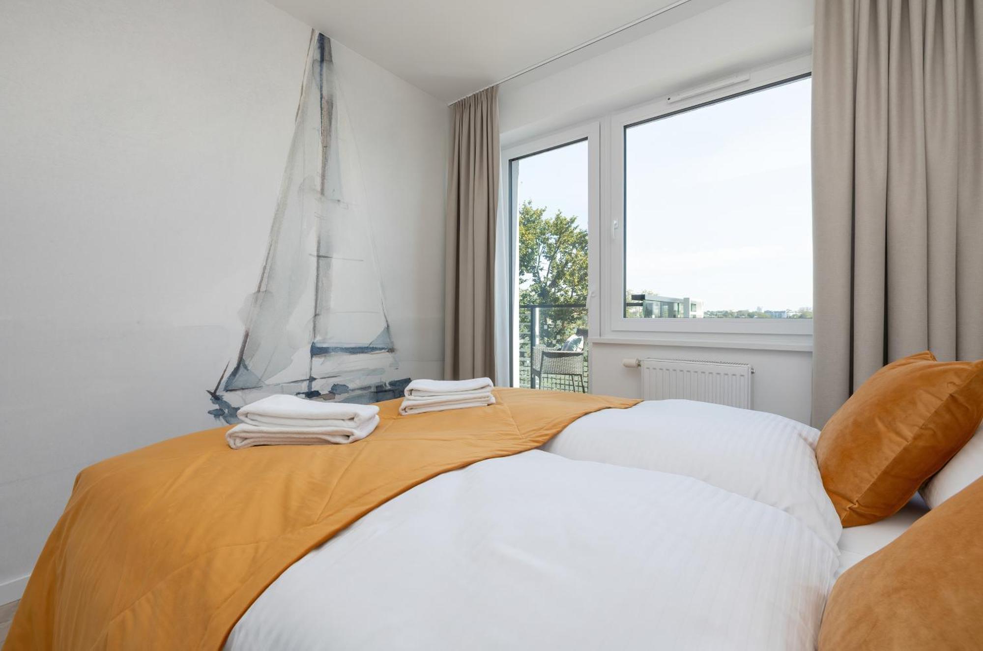 Seaside Apartamenty Baltycka 22 Kolobrzeg, Parking W Cenie Bagian luar foto